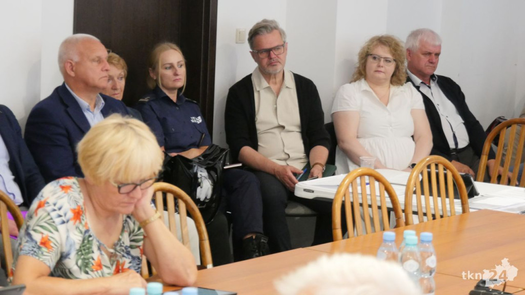 Obratański z jednogłośnym absolutorium. Uzyskał też wotum zaufania [wideo, zdjęcia]