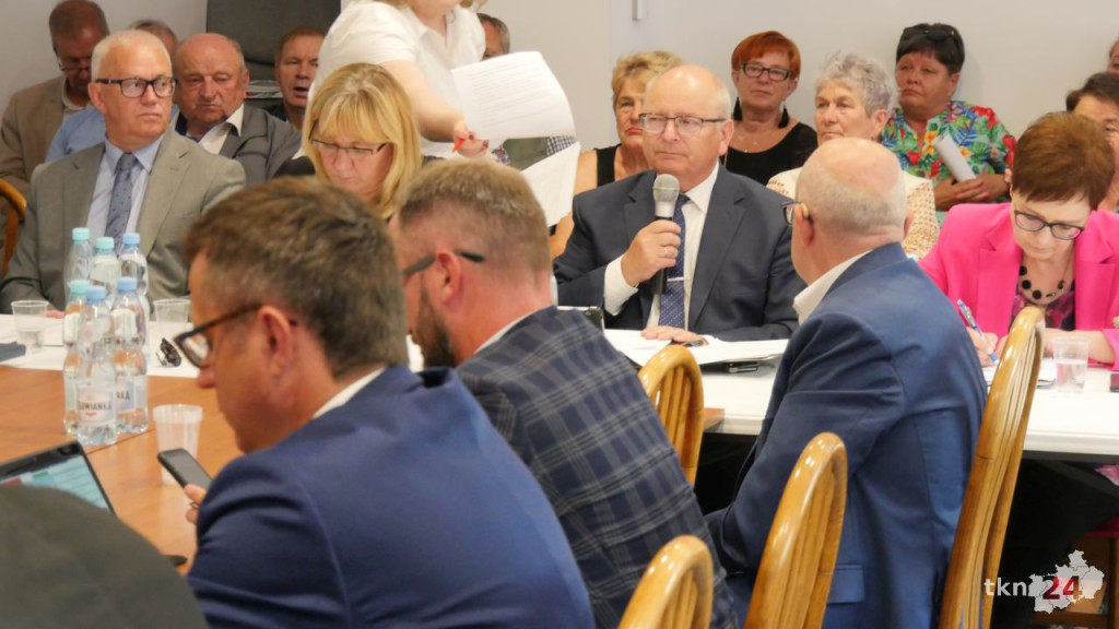 Obratański z jednogłośnym absolutorium. Uzyskał też wotum zaufania [wideo, zdjęcia]