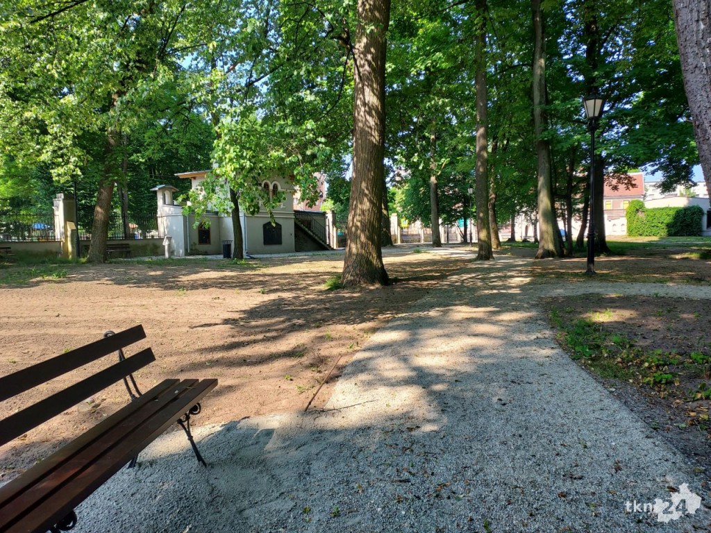 Park w Końskich pięknieje! Jest już monitoring [wideo, zdjęcia]