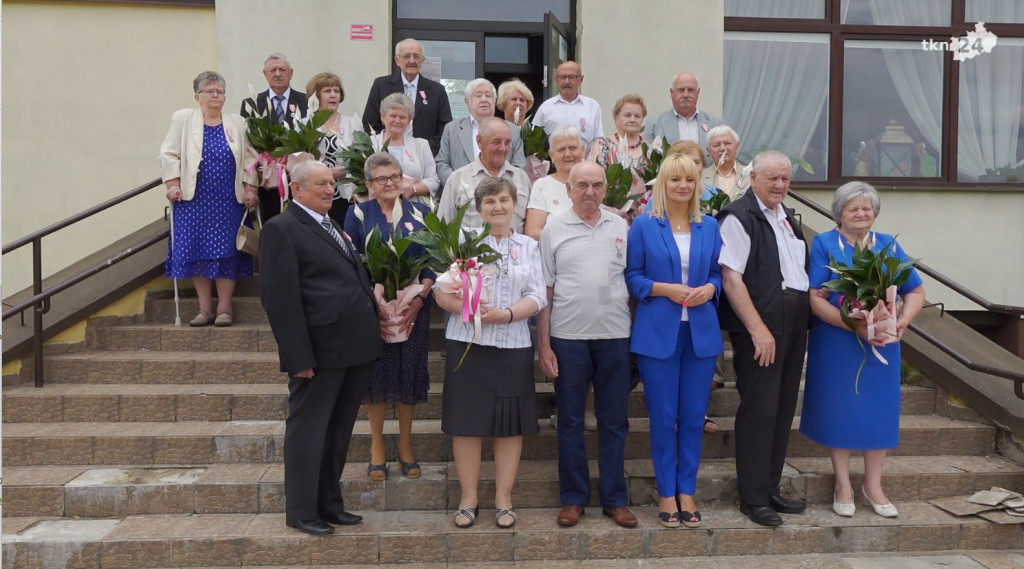 Piękny jubileusz stąporkowskich par [wideo, zdjęcia]
