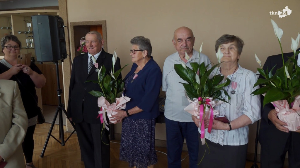 Piękny jubileusz stąporkowskich par [wideo, zdjęcia]