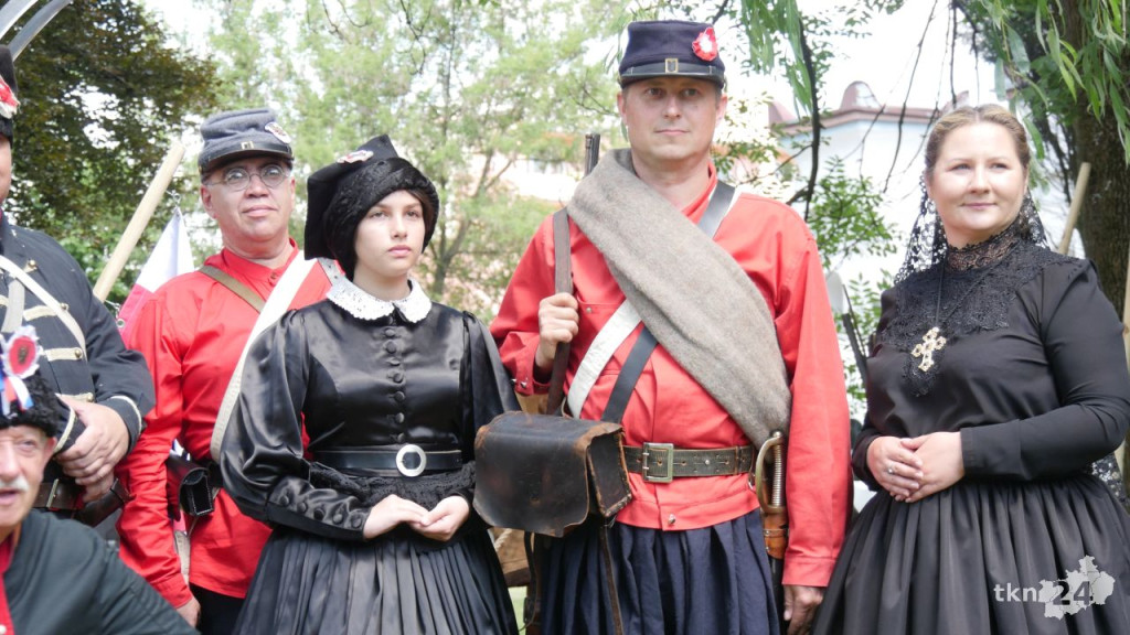 Rekonstrukcje historyczne podczas Kuźnic Koneckich [wideo, zdjęcia]