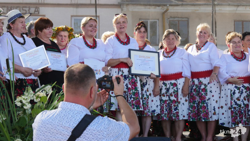 Przybyszowy triumfują w Przeglądzie Kół Gospodyń Wiejskich w Końskich [wideo, zdjęcia]