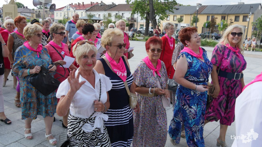 Piękne święto seniorów w Końskich [wideo, zdjęcia]