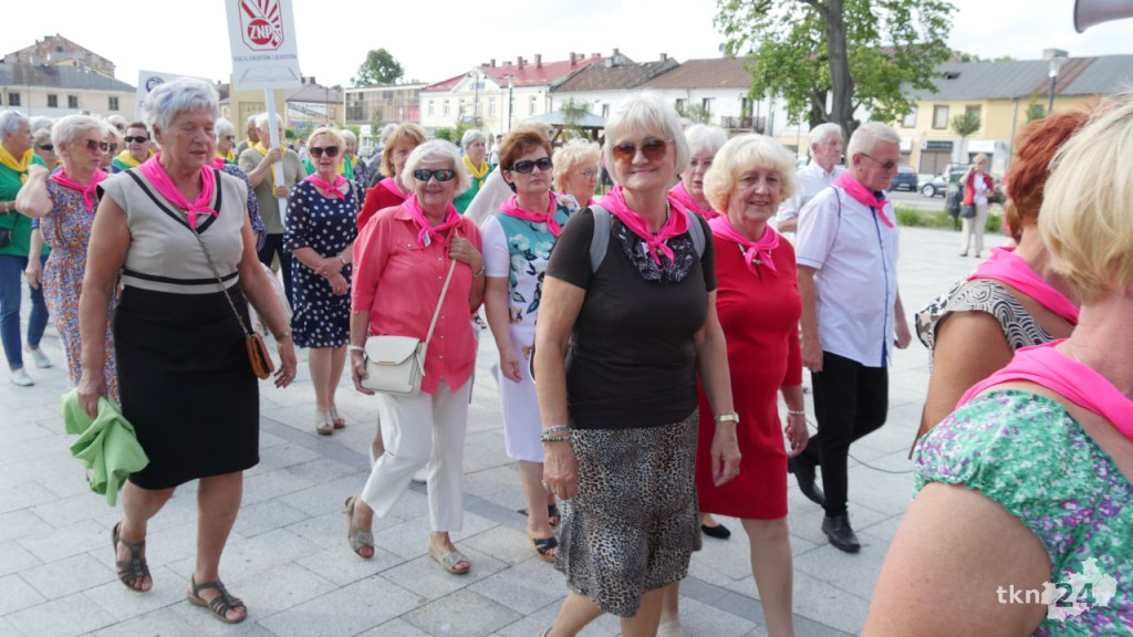 Piękne święto seniorów w Końskich [wideo, zdjęcia]
