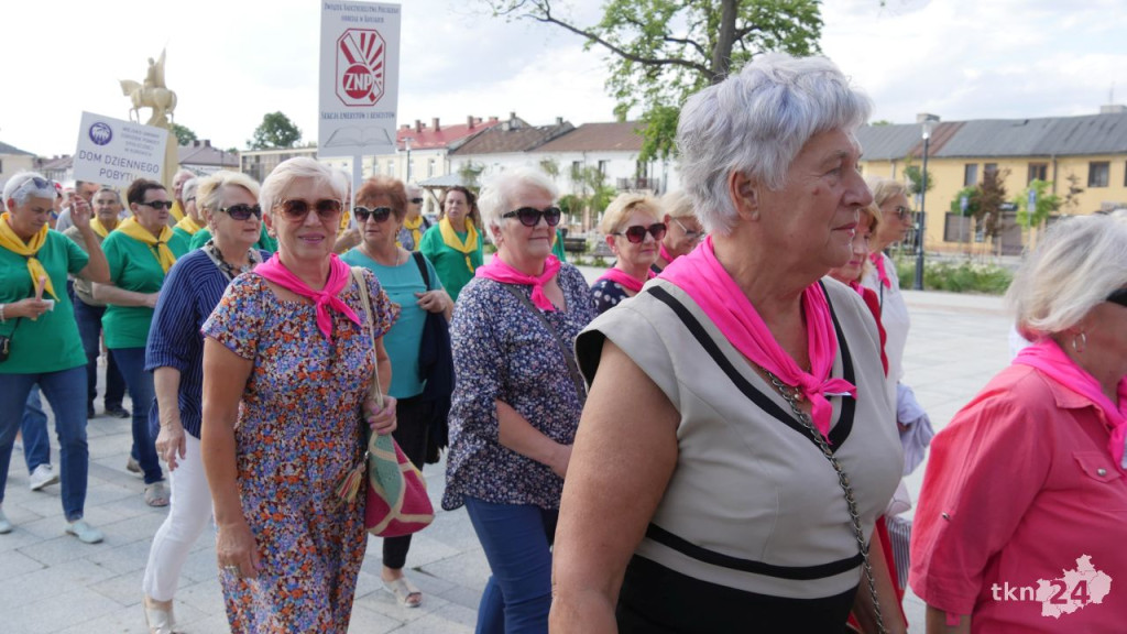 Piękne święto seniorów w Końskich [wideo, zdjęcia]