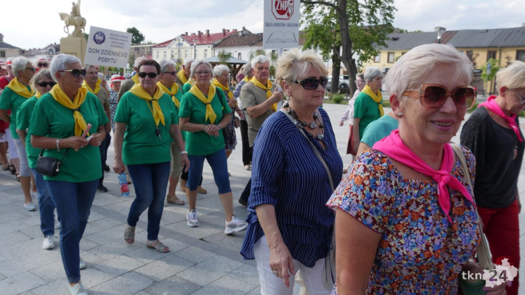 Piękne święto seniorów w Końskich [wideo, zdjęcia]