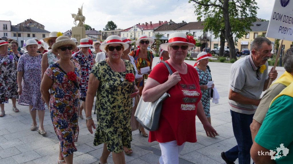 Piękne święto seniorów w Końskich [wideo, zdjęcia]