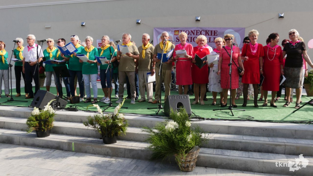 Piękne święto seniorów w Końskich [wideo, zdjęcia]