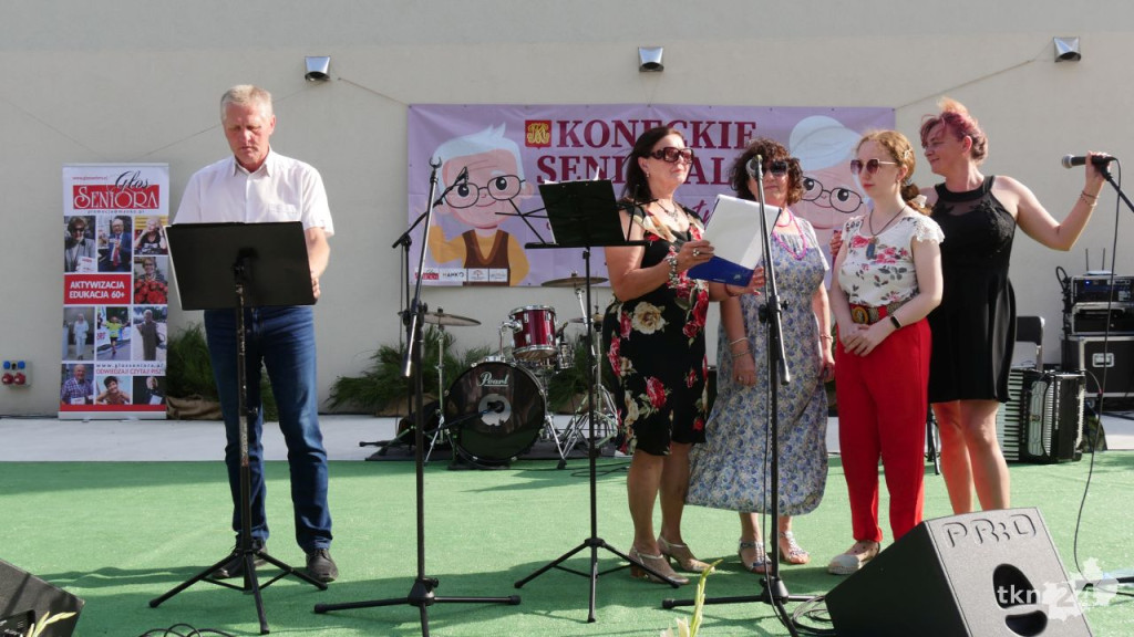 Piękne święto seniorów w Końskich [wideo, zdjęcia]