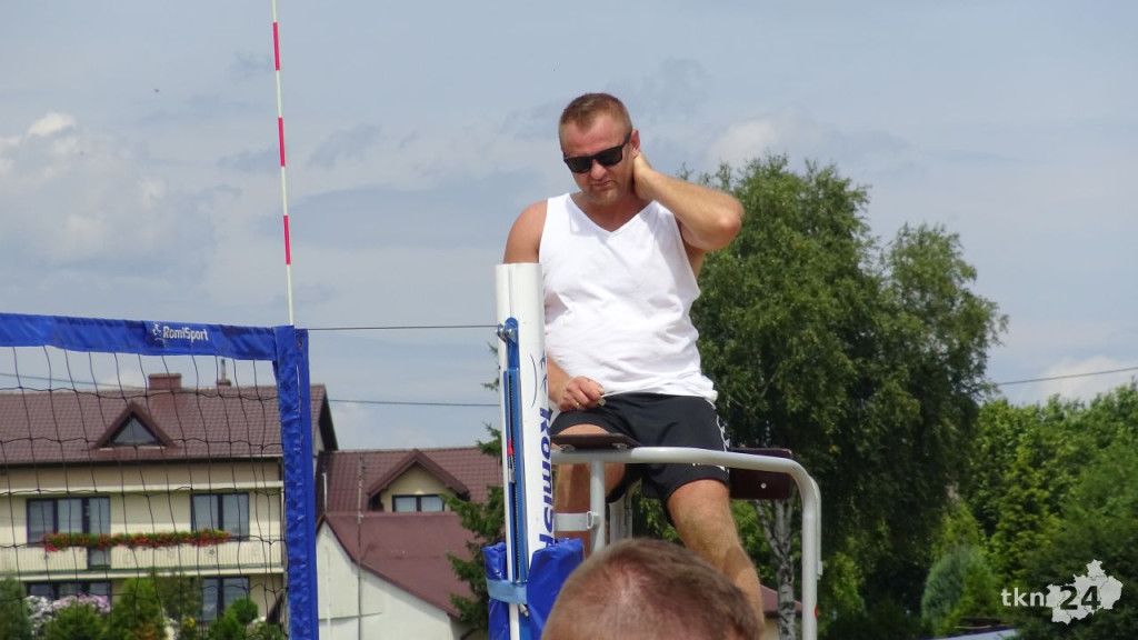 Turniej siatkówki o Puchar Burmistrza Radoszyc rozstrzygnięty [wideo, zdjęcia]