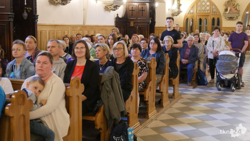 Na 45 konecką pielgrzymkę wyruszyło ponad 200 wiernych! [wideo,zdjęcia]