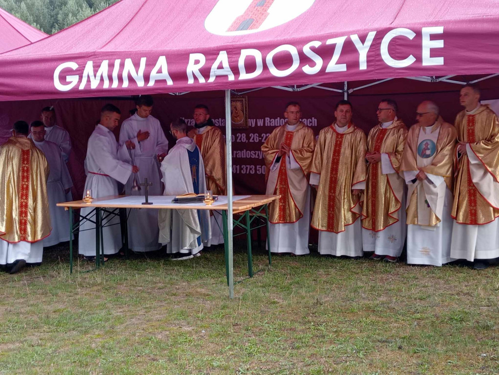 Na pątniczym szlaku. Zobaczcie zdjęcia z koneckiej pielgrzymki