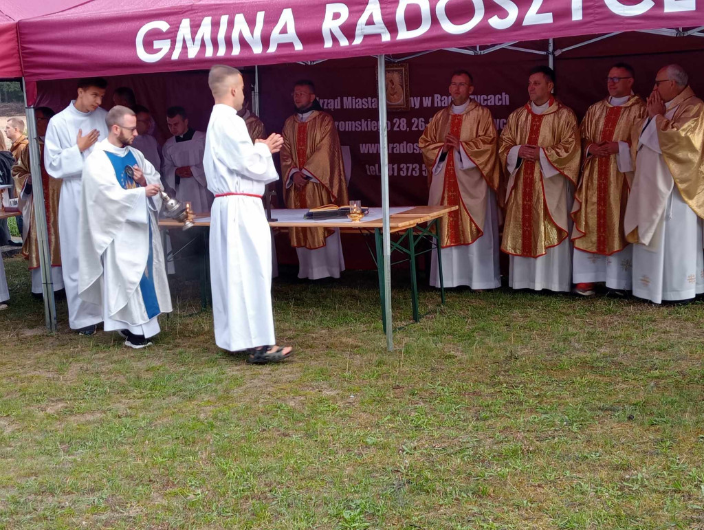 Na pątniczym szlaku. Zobaczcie zdjęcia z koneckiej pielgrzymki