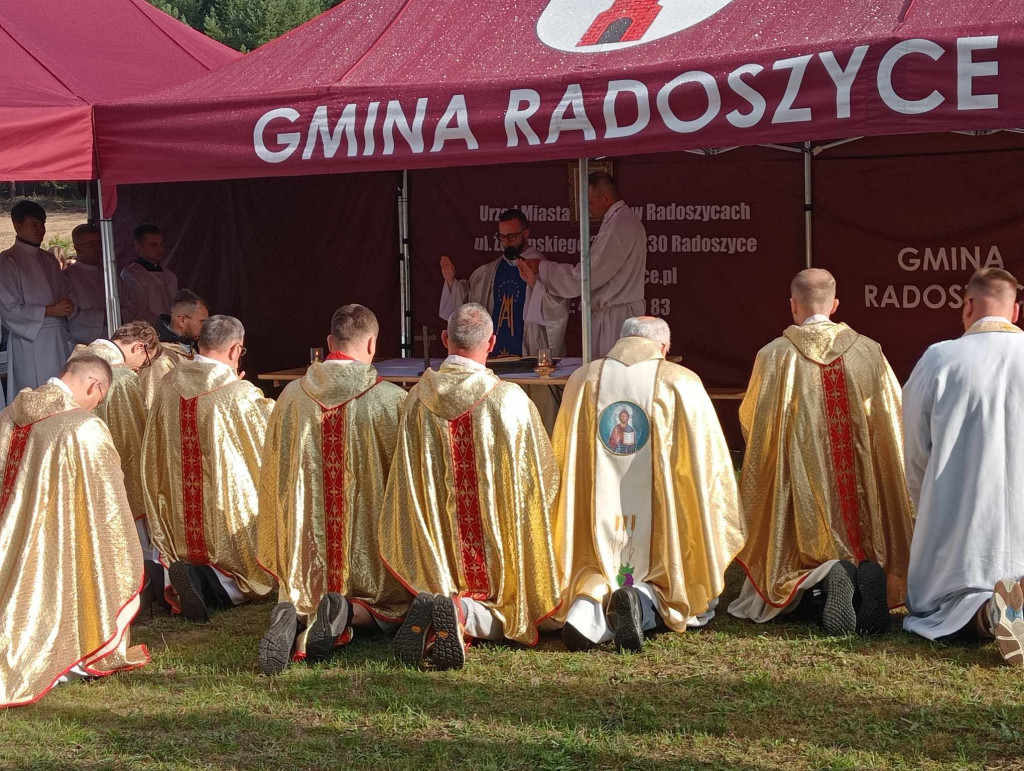 Na pątniczym szlaku. Zobaczcie zdjęcia z koneckiej pielgrzymki