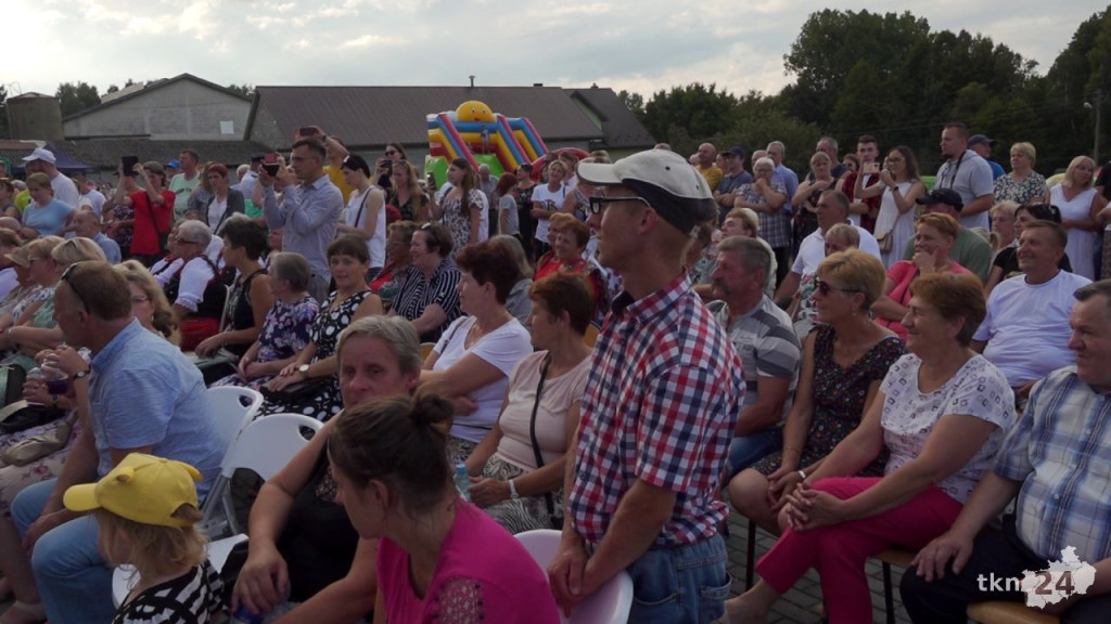 WIDEO: Dożynki w Słupi Koneckiej z koncertem Miłego Pana