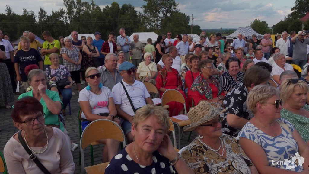 WIDEO: Dożynki w Słupi Koneckiej z koncertem Miłego Pana