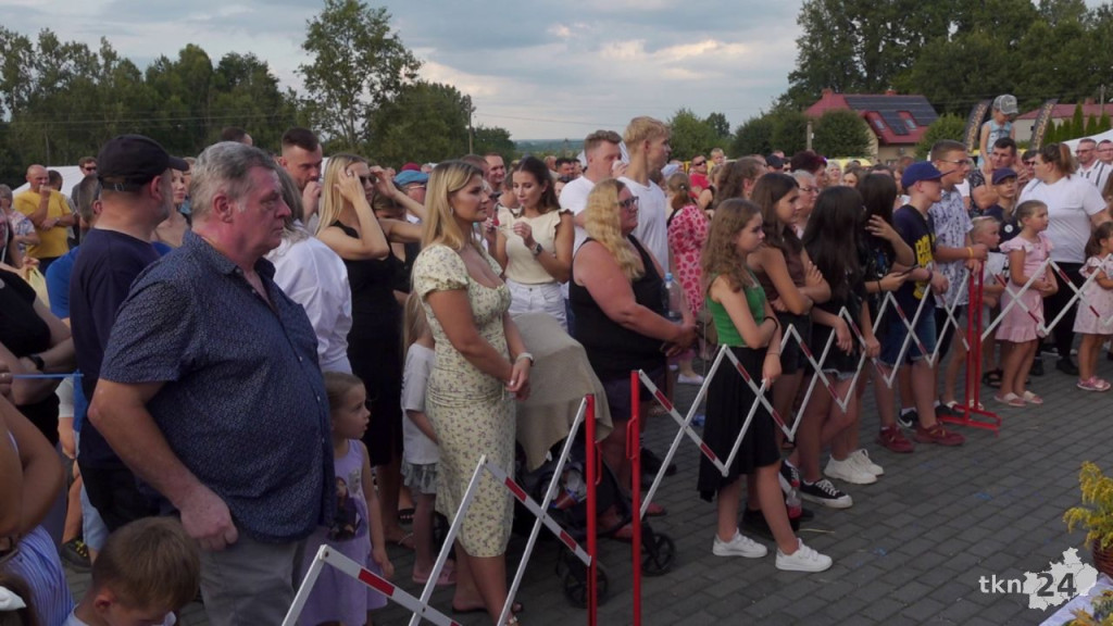 WIDEO: Dożynki w Słupi Koneckiej z koncertem Miłego Pana