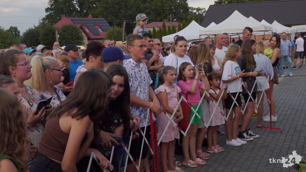 WIDEO: Dożynki w Słupi Koneckiej z koncertem Miłego Pana