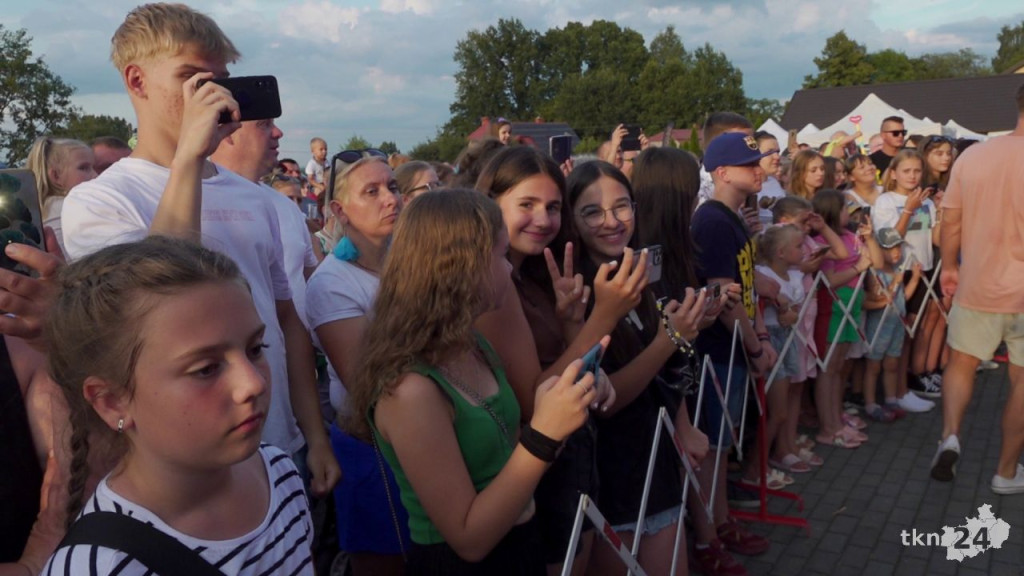 WIDEO: Dożynki w Słupi Koneckiej z koncertem Miłego Pana
