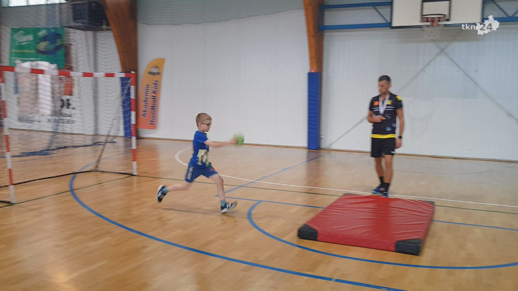 Akademia Handball Kids. Poznajcie bezpieczną piłkę ręczną dla najmłodszych [wideo]