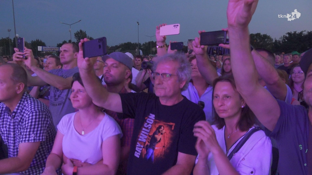 Ray Wilson, lokalne zespoły muzyczne i ogrom zabawy [Dni Końskich cz.3, wideo i foto]