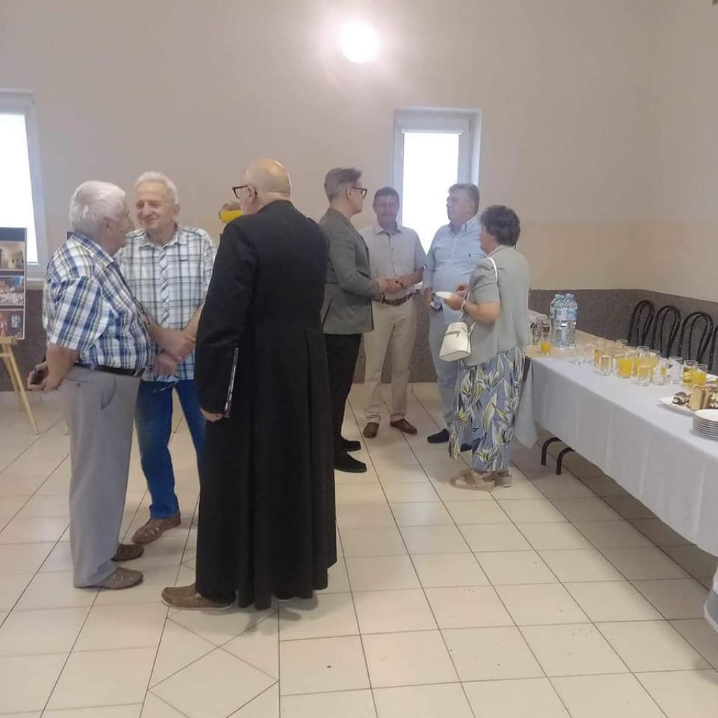 W Rogowie otwarto wystawę fotografii Jerzego Dziubińskiego