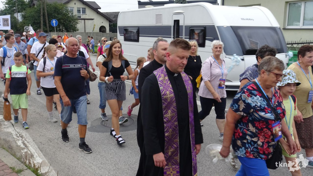 Wyruszyła 173. Radoszycka Pielgrzymka [wideo, zdjęcia]