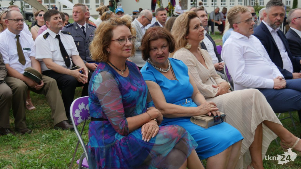 Rolnicze święto powiatu koneckiego z pięknymi wieńcami i na ludową nutę [wideo, zdjęcia]