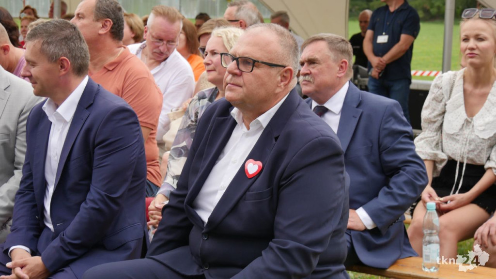 Rolnicze święto powiatu koneckiego z pięknymi wieńcami i na ludową nutę [wideo, zdjęcia]