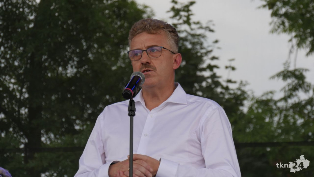 Rolnicze święto powiatu koneckiego z pięknymi wieńcami i na ludową nutę [wideo, zdjęcia]
