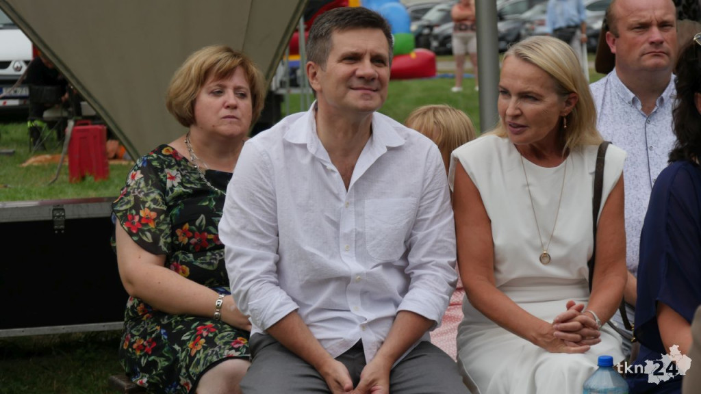 Rolnicze święto powiatu koneckiego z pięknymi wieńcami i na ludową nutę [wideo, zdjęcia]