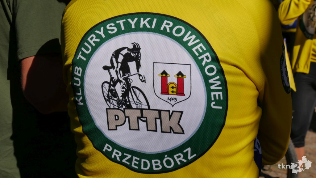 Blisko 200 osób na starcie jubileuszowego XXX Koneckiego Rajdu Rowerowego [wideo, zdjęcia]