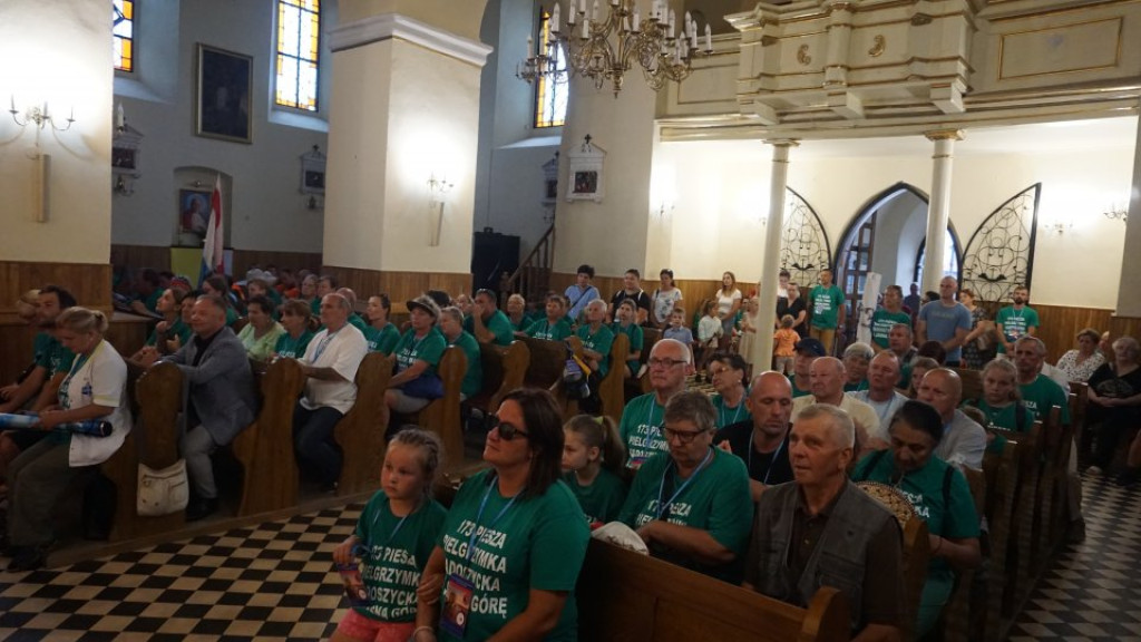 W Radoszycach witali powracających pielgrzymów [zdjęcia]