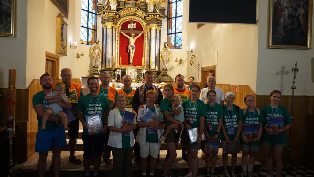 W Radoszycach witali powracających pielgrzymów [zdjęcia]
