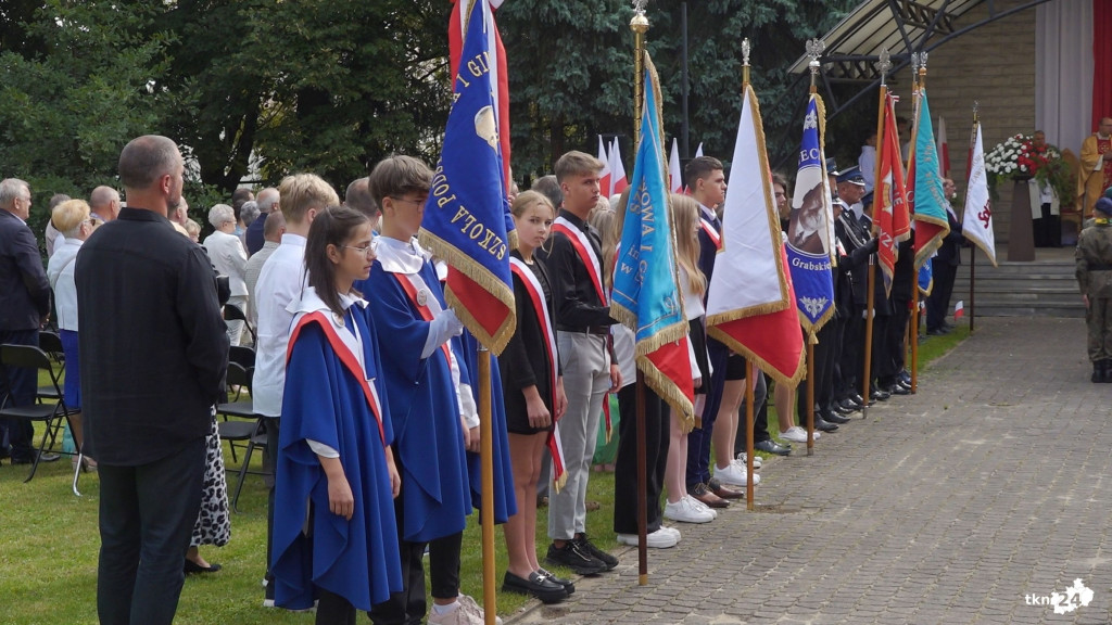 Niedzielne obchody Koneckiego Września. Koncert Reprezentacyjnego Zespołu Artystycznego Wojska Polskiego i polowa msza święta [wideo, zdjęcia]