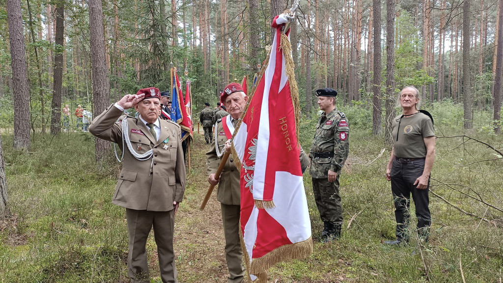Społeczność gminy Smyków spotkała się na uroczystości w Trawnikach [zdjęcia]