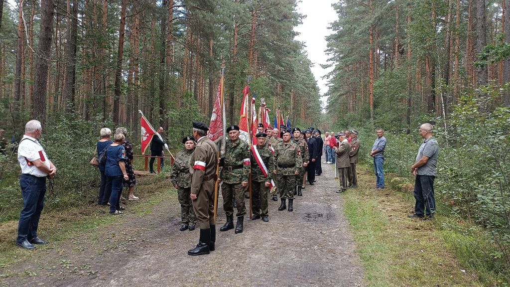 Społeczność gminy Smyków spotkała się na uroczystości w Trawnikach [zdjęcia]