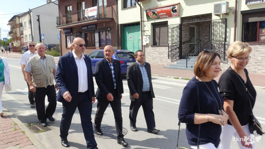 Uroczystość 79 rocznicy pacyfikacji Radoszyc [wideo, zdjęcia]