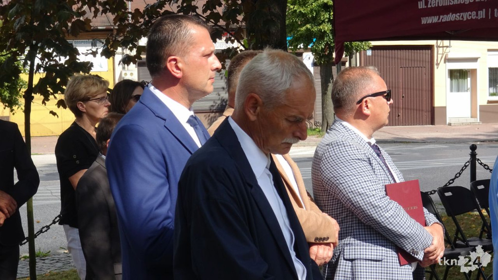Uroczystość 79 rocznicy pacyfikacji Radoszyc [wideo, zdjęcia]
