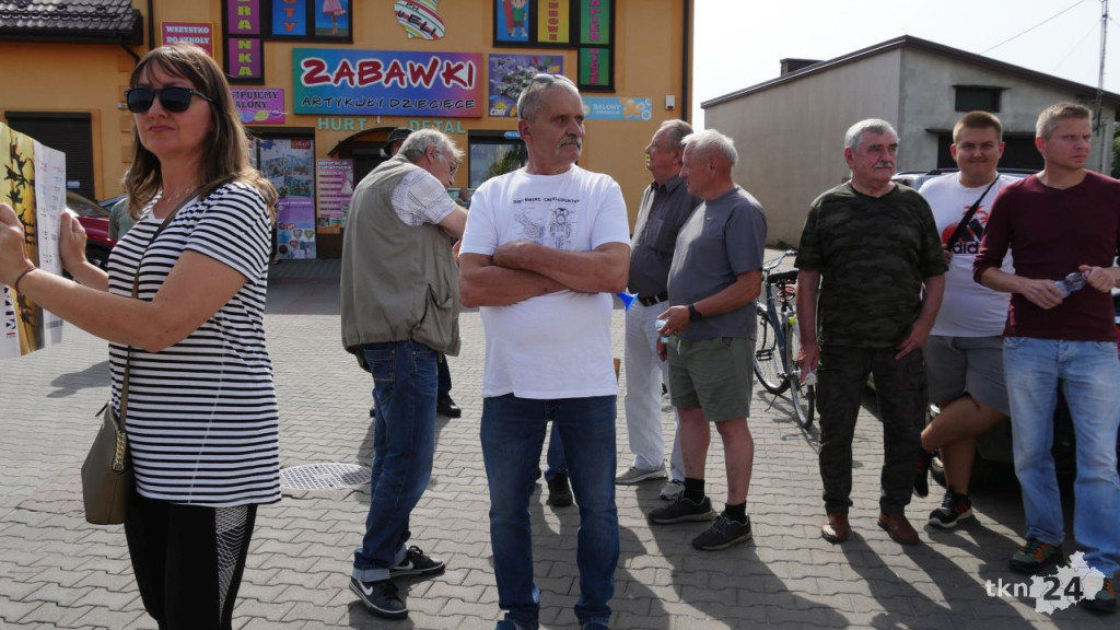 Protest po konwencji PiS w Końskich [wideo, zdjęcia]