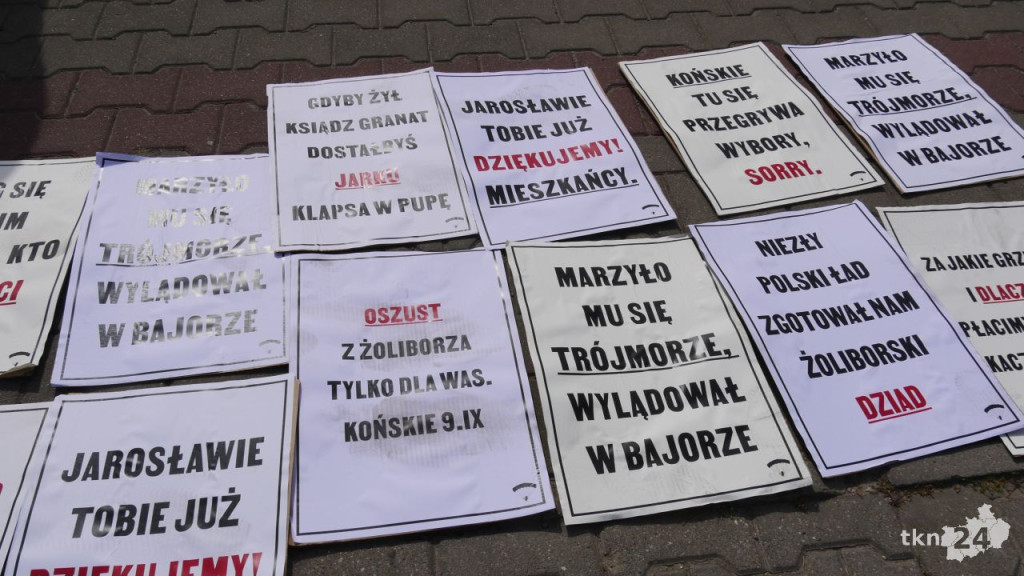 Protest po konwencji PiS w Końskich [wideo, zdjęcia]