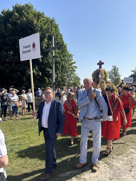 Wieniec z Czerwonej Woli doceniony na dożynkach wojewódzkich! [zdjęcia]