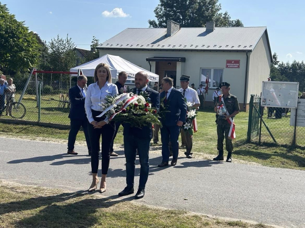 W Budzisławiu wspominali ofiary II wojny światowej [zdjęcia]