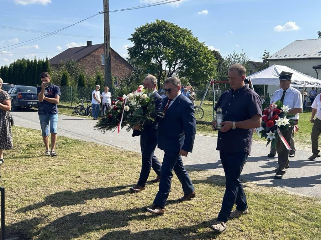 W Budzisławiu wspominali ofiary II wojny światowej [zdjęcia]