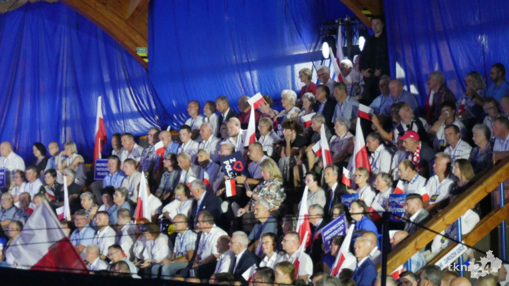 Konwencja PiS w Końskich. Najważniejsi ludzie władzy przedstawili program prawicy [wideo, zdjęcia]