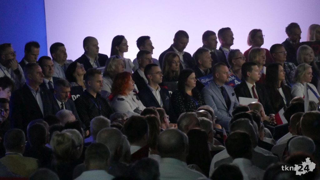 Konwencja PiS w Końskich. Najważniejsi ludzie władzy przedstawili program prawicy [wideo, zdjęcia]