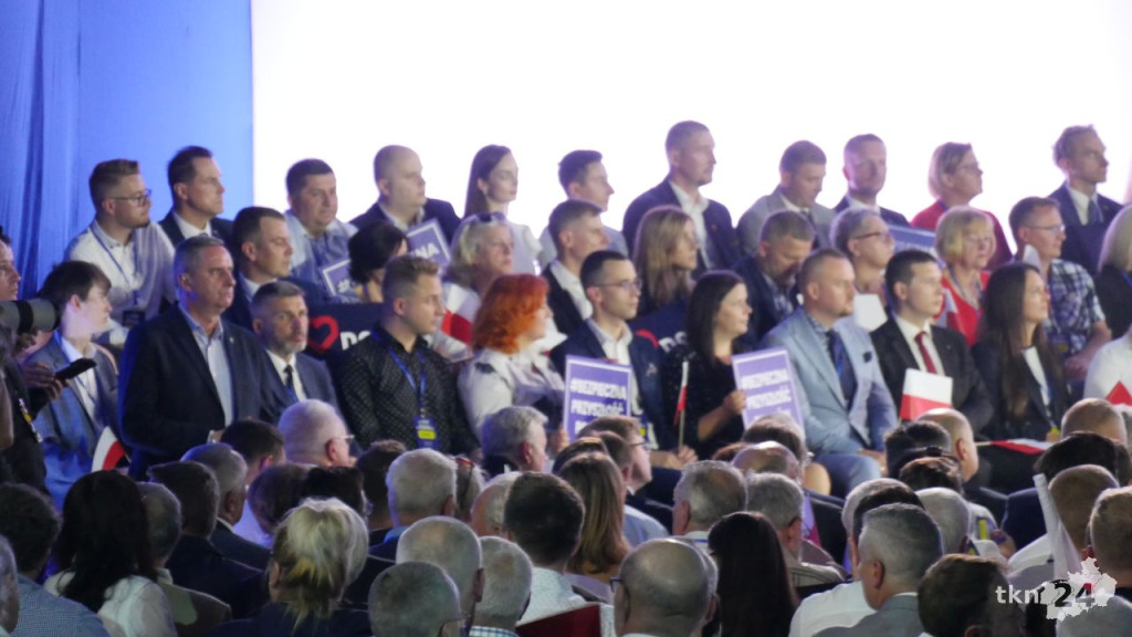Konwencja PiS w Końskich. Najważniejsi ludzie władzy przedstawili program prawicy [wideo, zdjęcia]