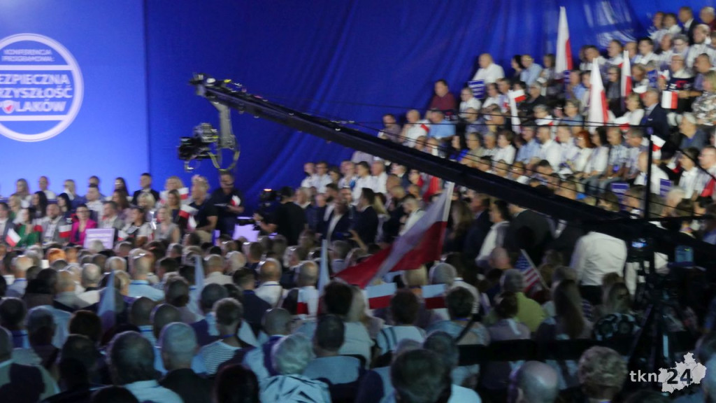 Konwencja PiS w Końskich. Najważniejsi ludzie władzy przedstawili program prawicy [wideo, zdjęcia]