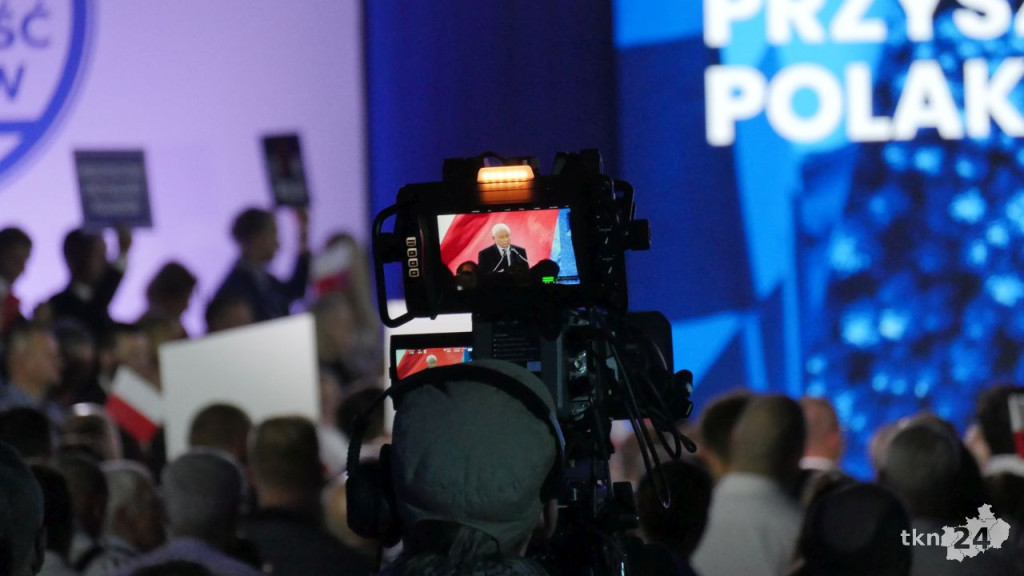 Konwencja PiS w Końskich. Najważniejsi ludzie władzy przedstawili program prawicy [wideo, zdjęcia]